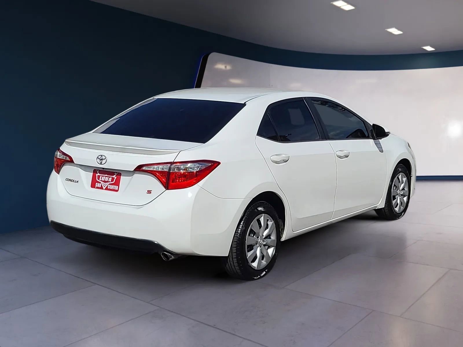 Used 2015 Toyota Corolla S FWD image 5