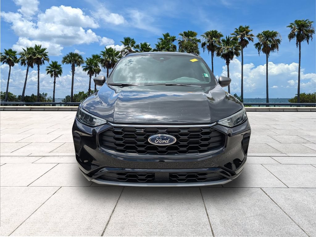 Certified 2024 Ford Escape ST-Line w/ Tech Pack #1 FWD image 2