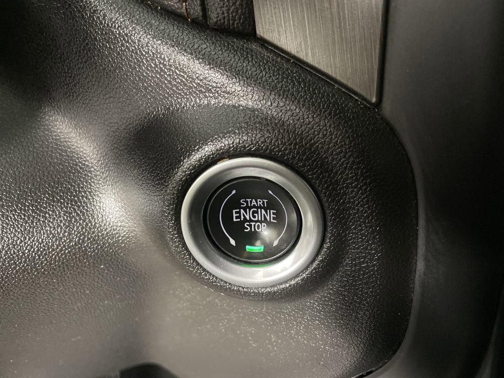 Used 2022 GMC Sierra 2500 AT4 w/ AT4 Premium Plus Package image 17