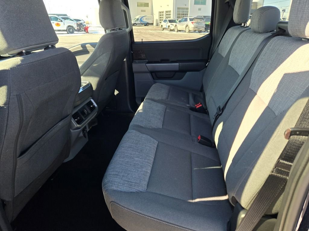 Used 2022 Ford F150 XLT w/ Equipment Group 302A High image 17