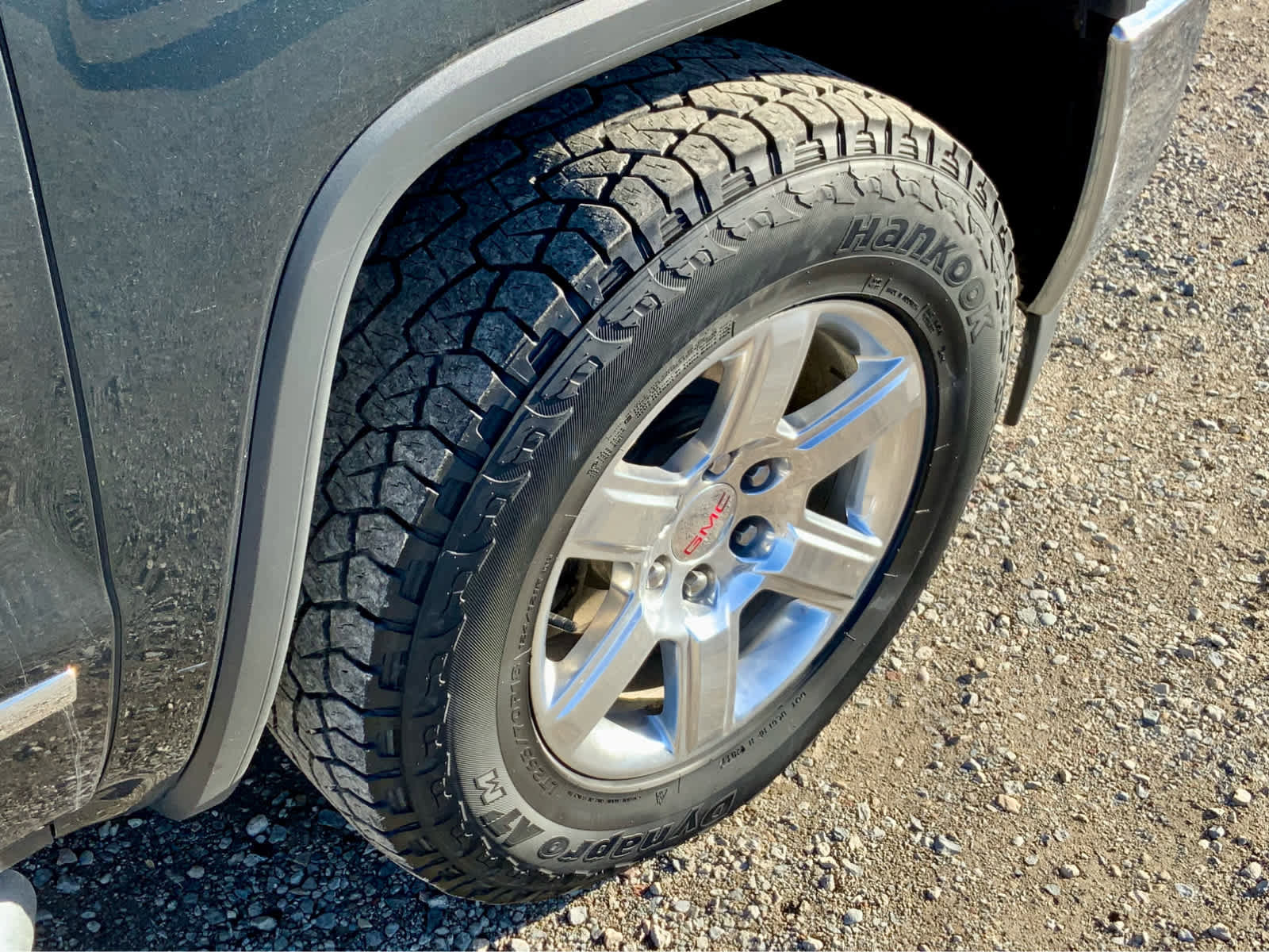 Used 2018 GMC Sierra 1500 SLT w/ SLT Preferred Package image 17