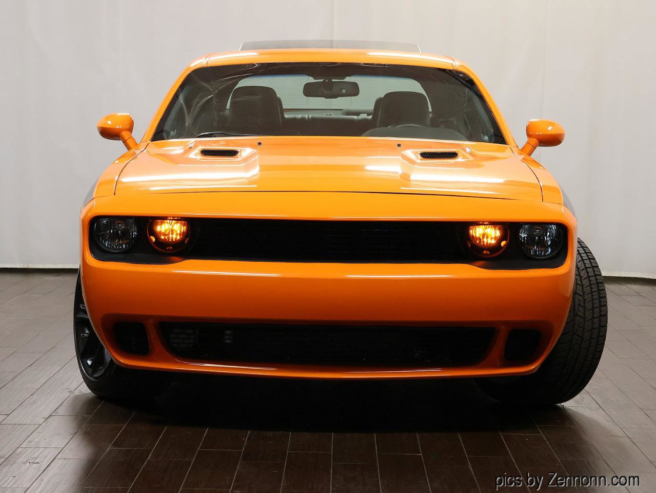 Used 2014 Dodge Challenger R/T Plus RWD image 8