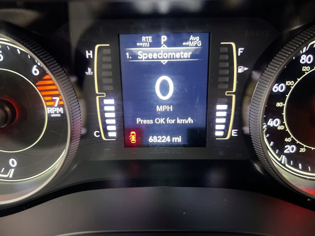 Used 2021 Jeep Cherokee Latitude Plus AWD/4WD image 13