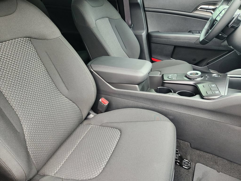 New 2026 Kia Sportage S AWD/4WD image 11