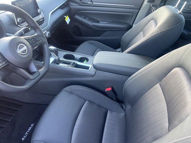 New 2025 Nissan Altima 2.5 S image 17