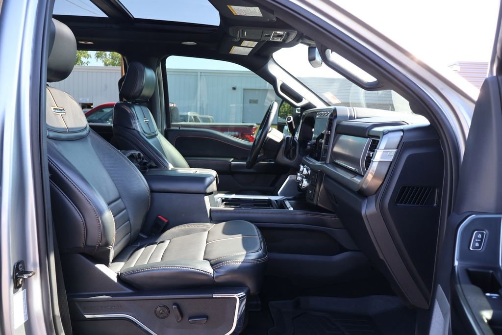 Used 2024 Ford F250 Platinum AWD/4WD image 25