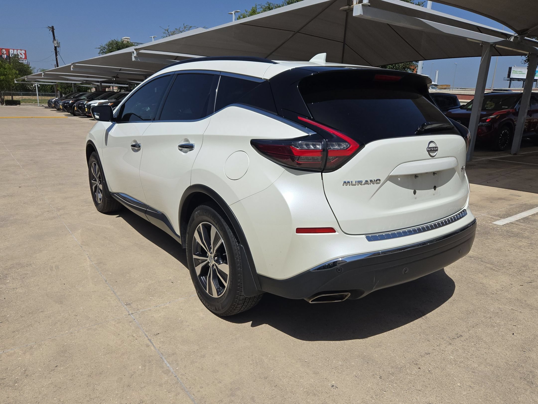 Used 2023 Nissan Murano SV FWD image 5