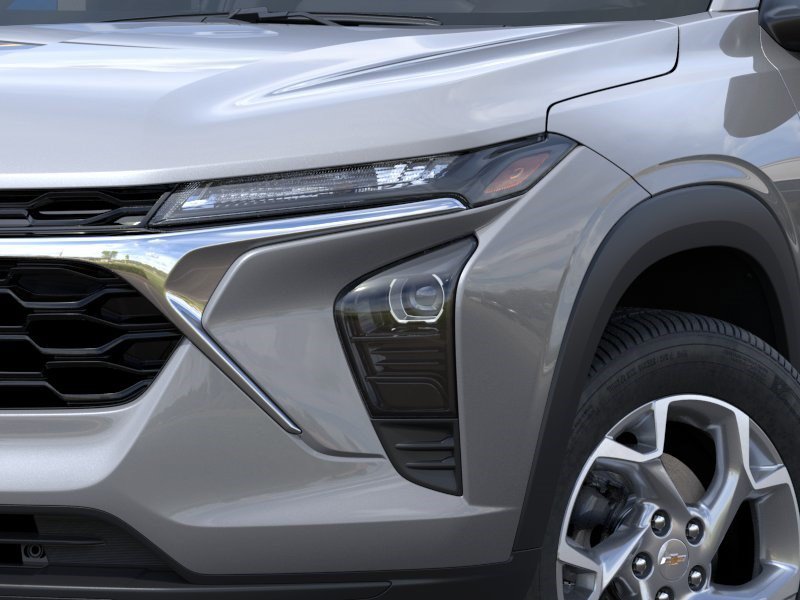 New 2026 Chevrolet Trax LS w/ LS Convenience Package FWD image 11