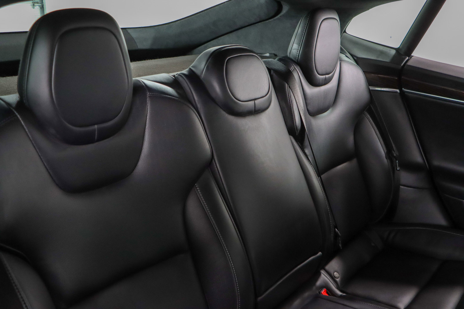 Used 2021 Tesla Model S Plaid image 26