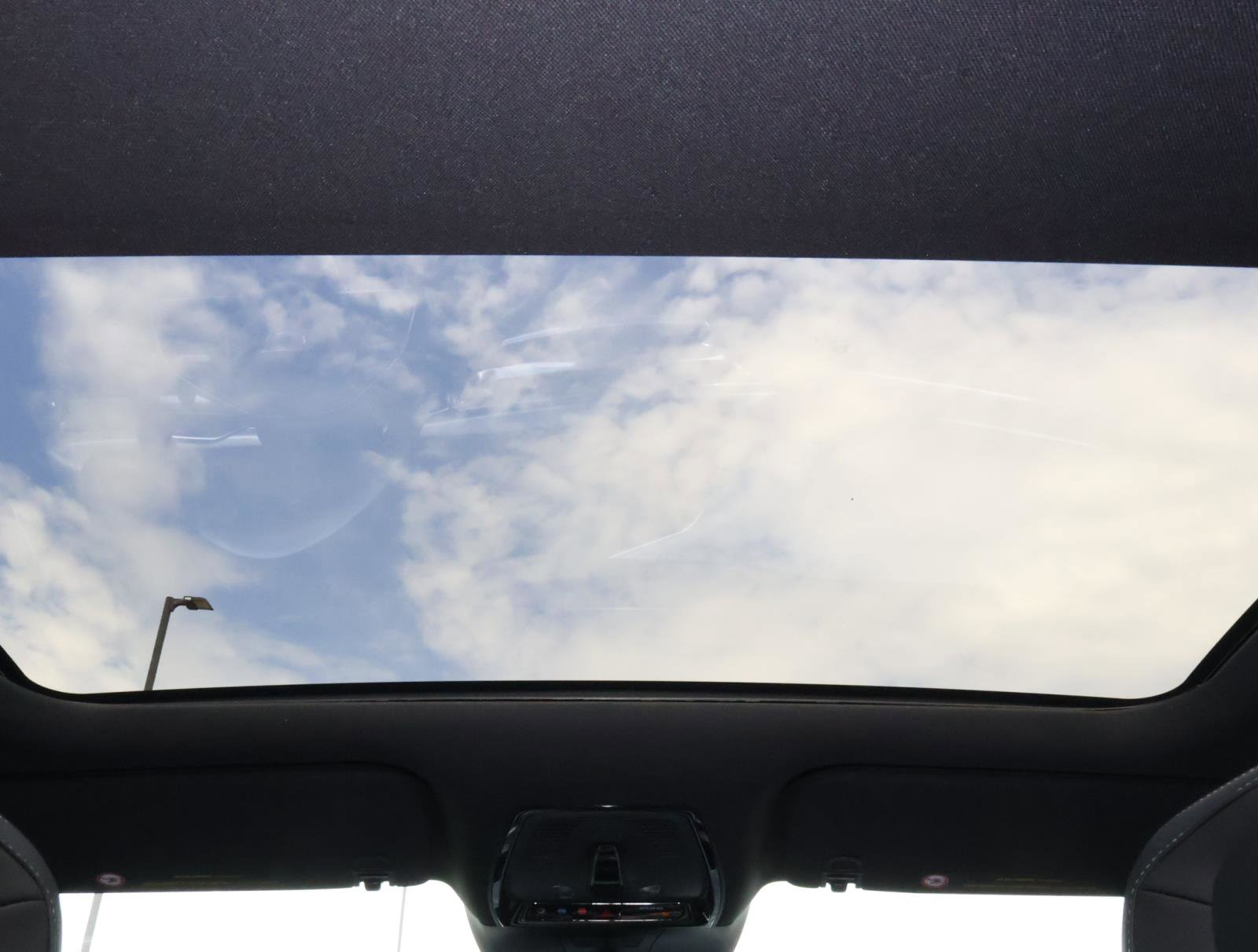 Certified 2024 Cadillac Lyriq Luxury RWD image 17