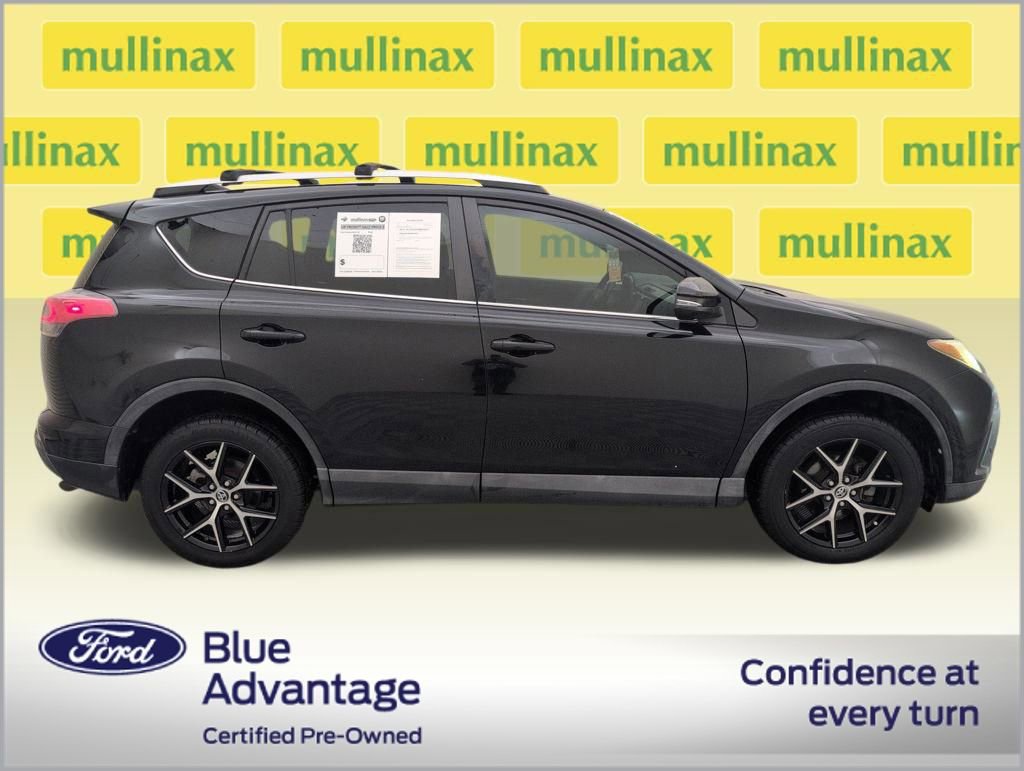 Used 2016 Toyota RAV4 SE w/ Advanced Technology Package video 2