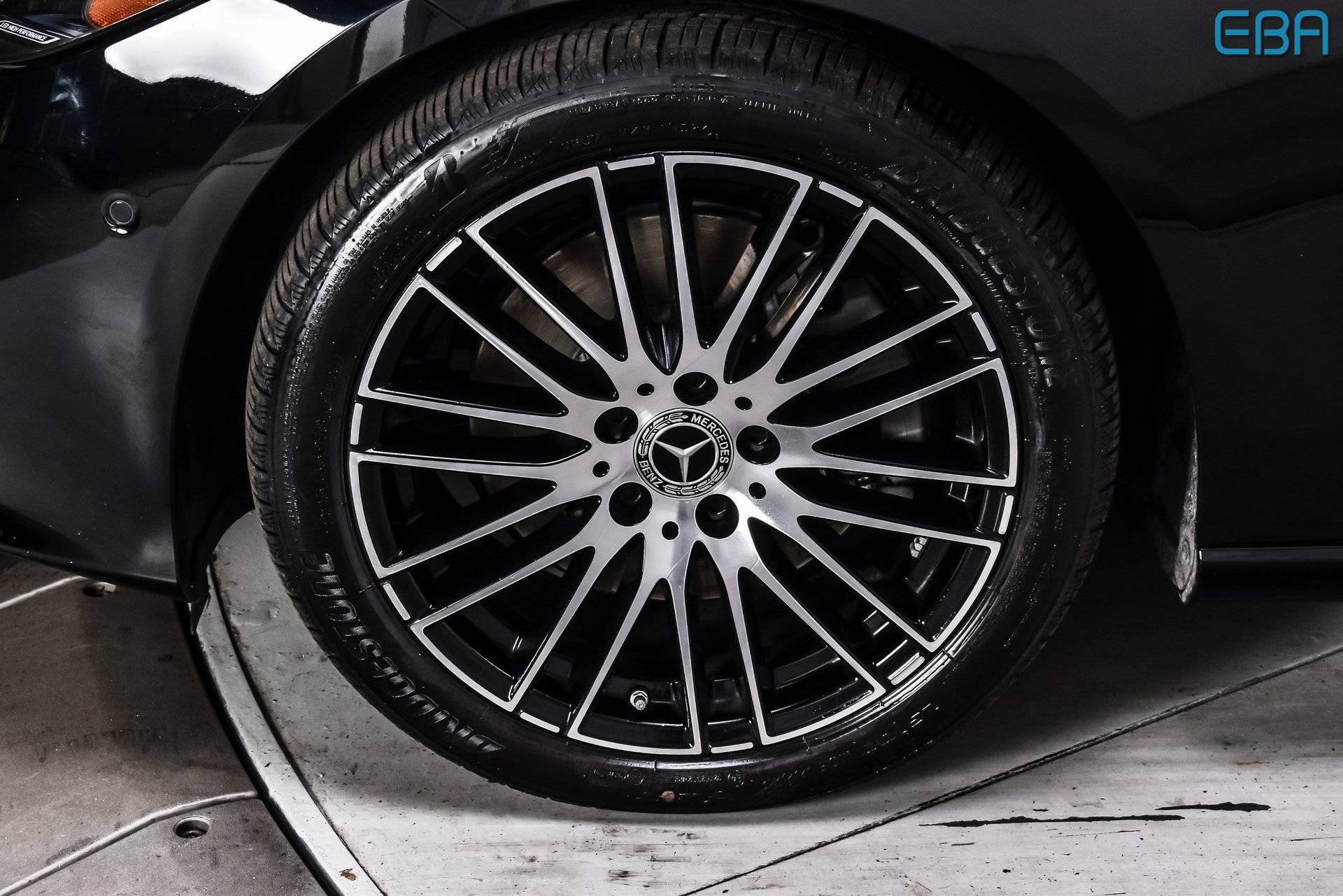 Used 2025 Mercedes-Benz C 300 4MATIC Sedan image 11