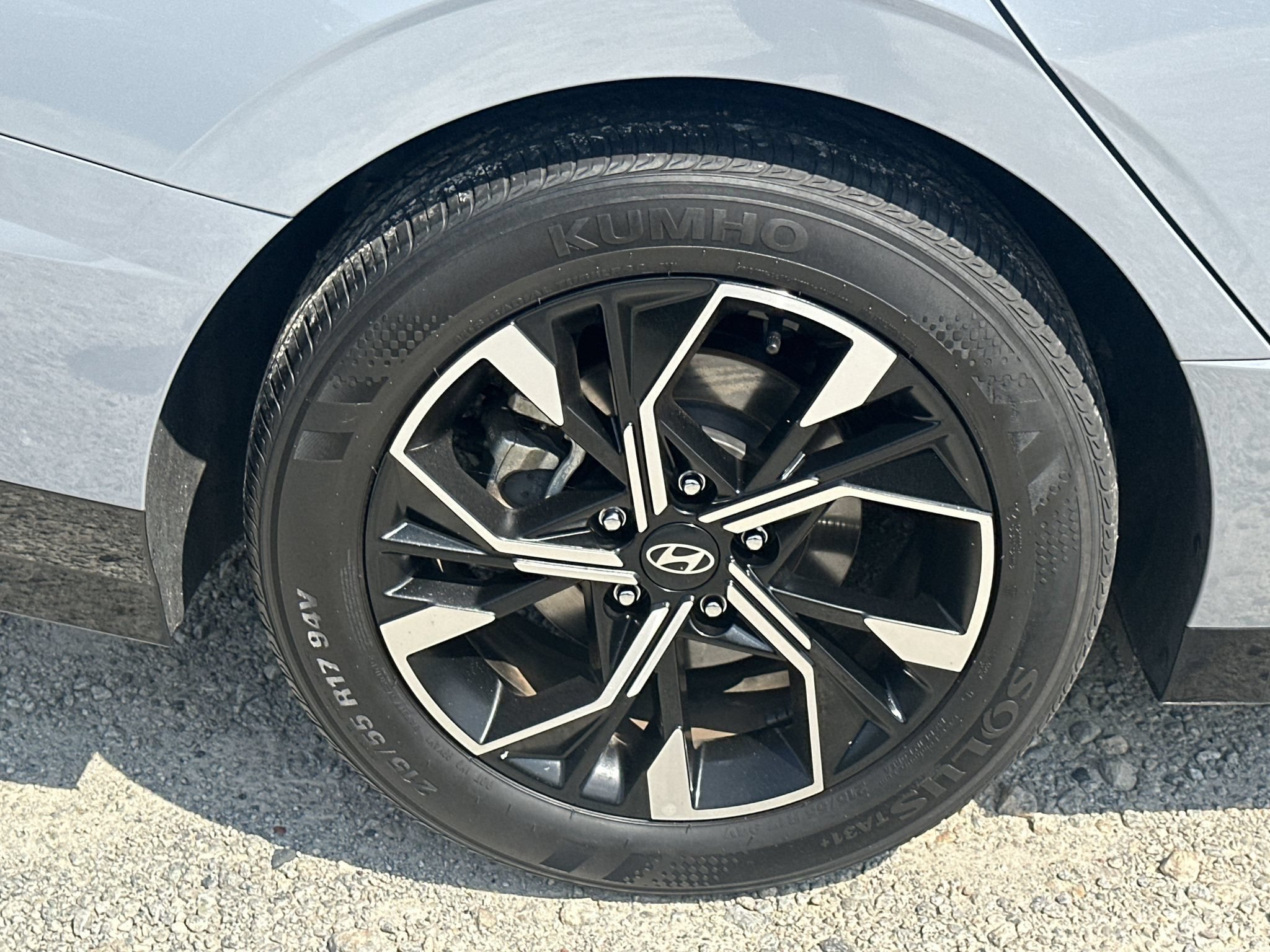 Used 2025 Hyundai Sonata SEL FWD image 17
