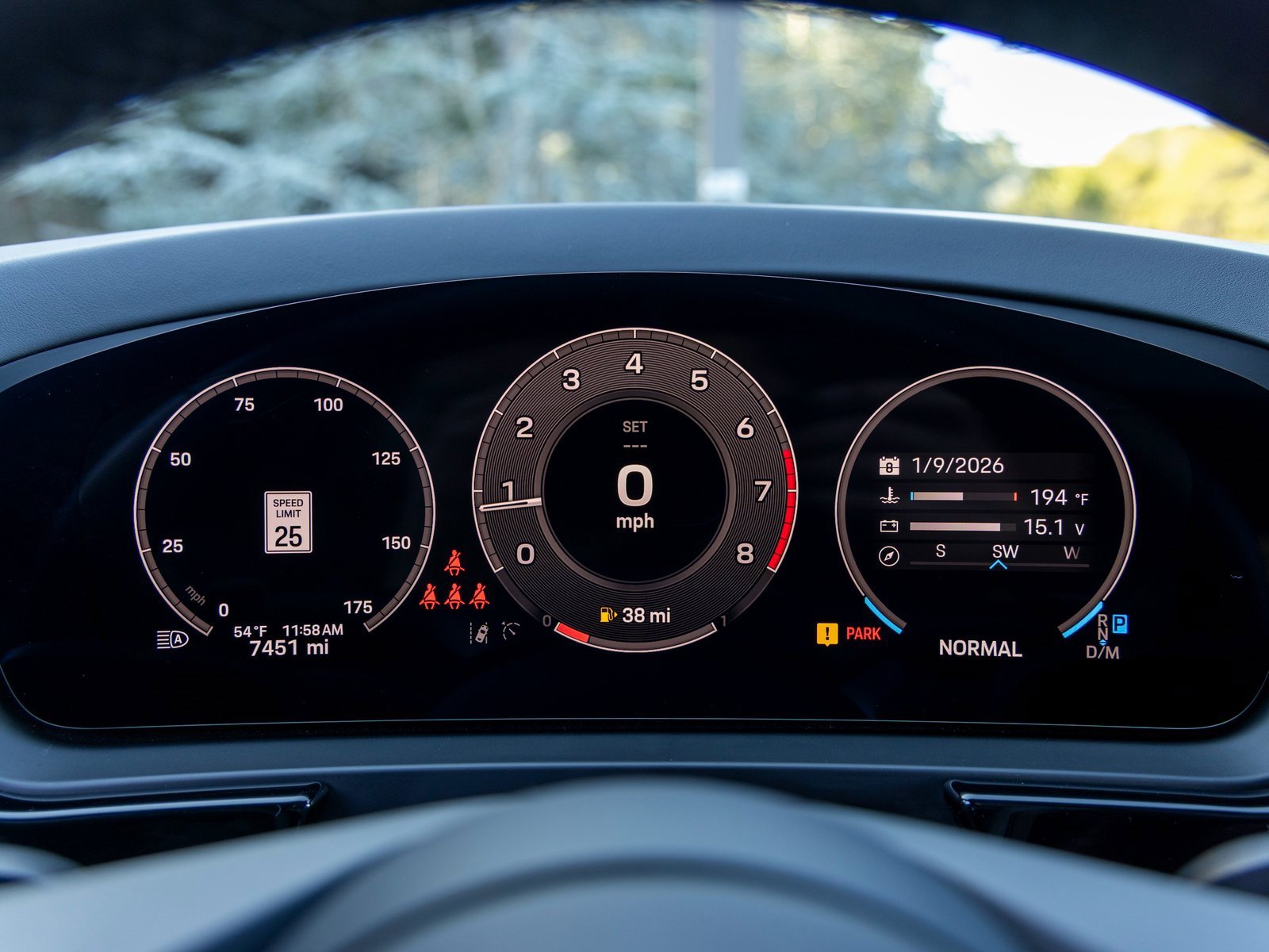 Certified 2025 Porsche Cayenne image 35