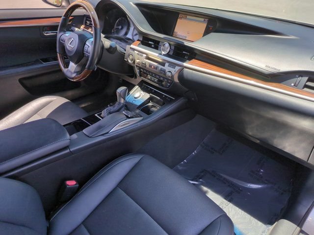 Used 2016 Lexus ES 350 FWD image 31