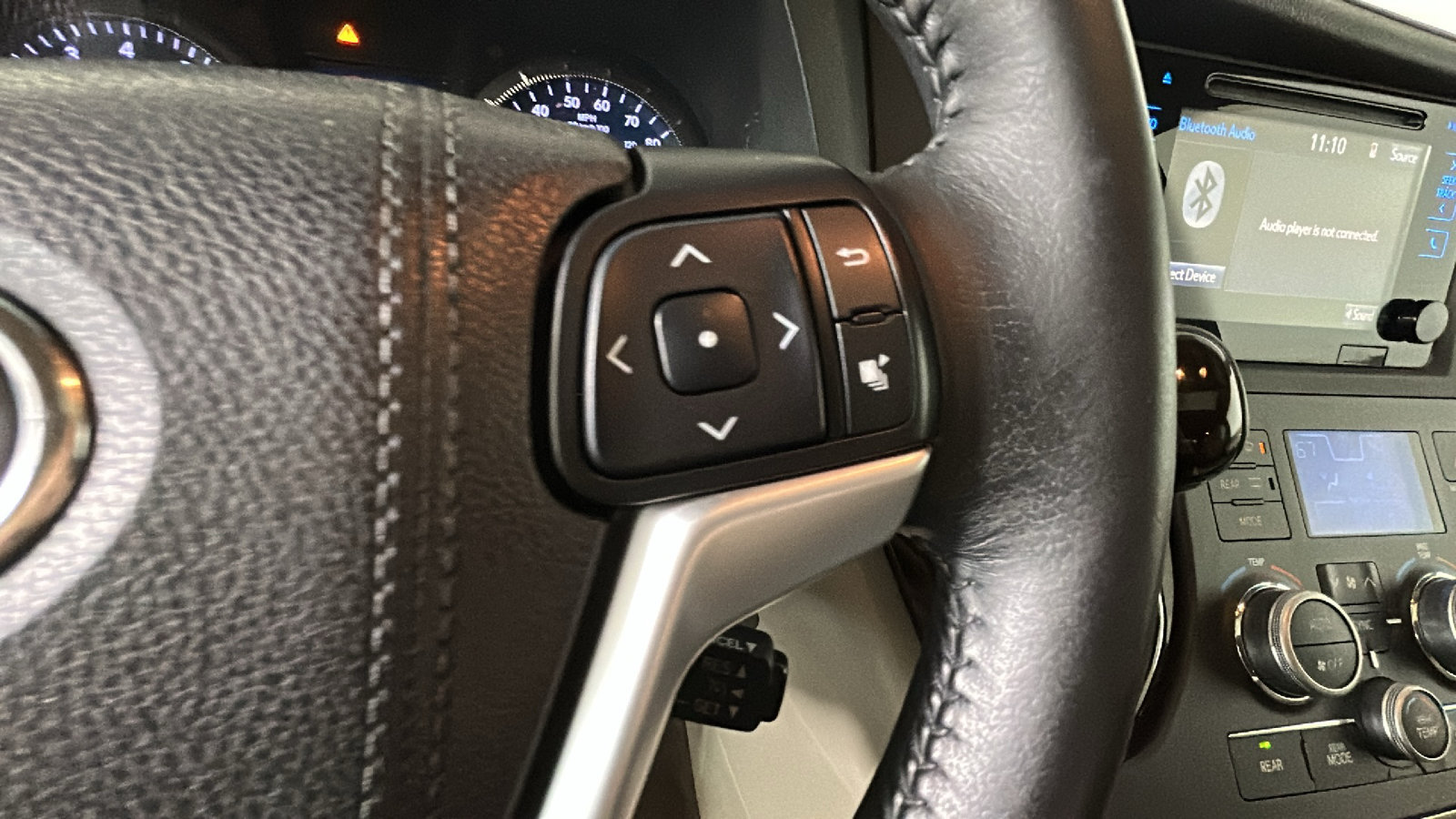 Used 2015 Toyota Sienna XLE Premium AWD/4WD image 21