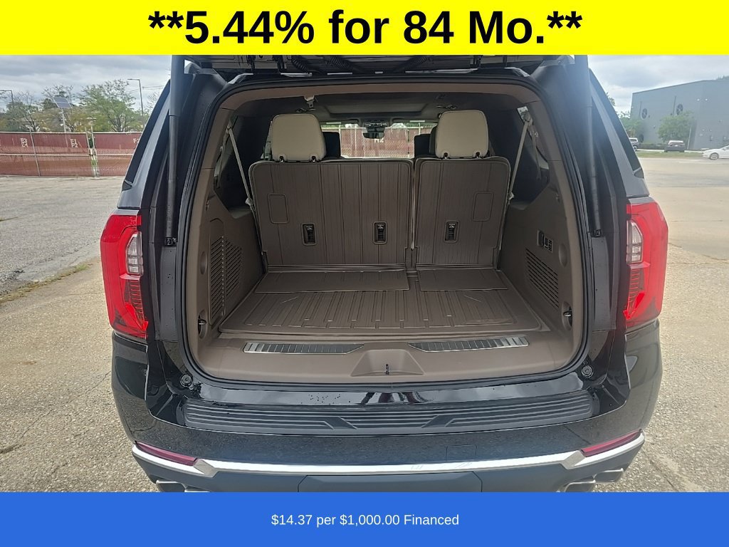New 2026 GMC Yukon XL Denali w/ Denali Reserve Package AWD/4WD image 14