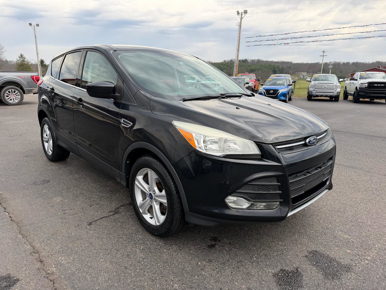 Used 2014 Ford Escape SE image 3