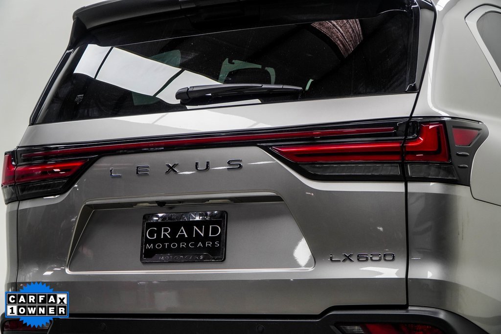 Used 2023 Lexus LX 600 F Sport image 13