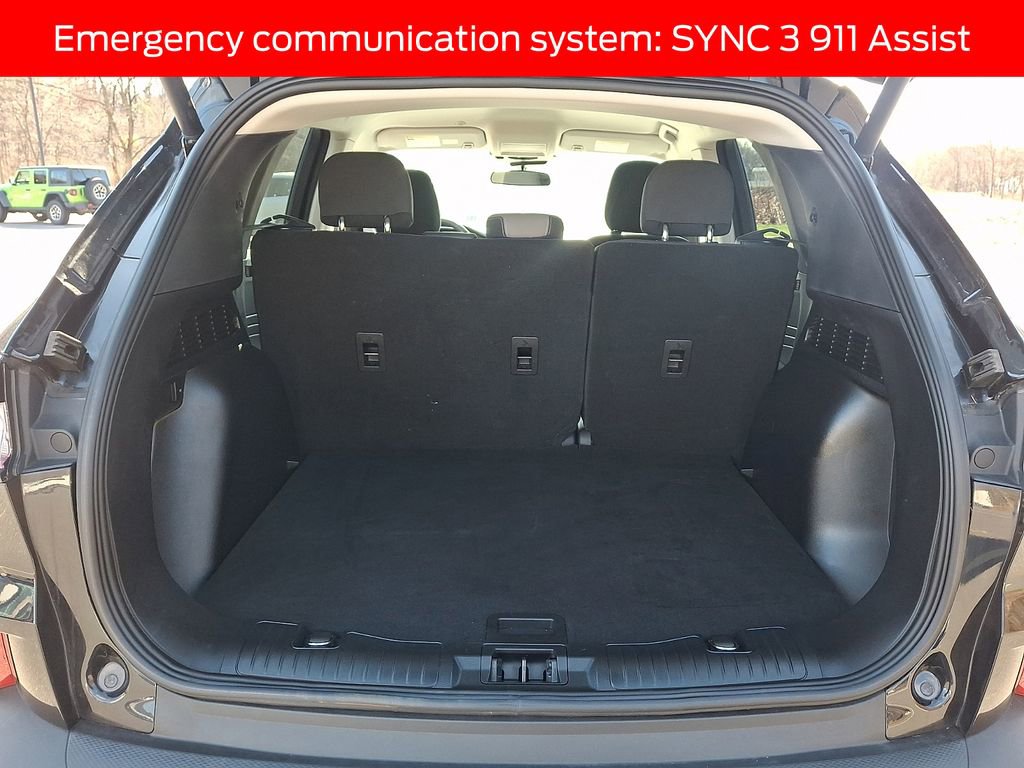 Used 2022 Ford Escape SE w/ Convenience Package image 28