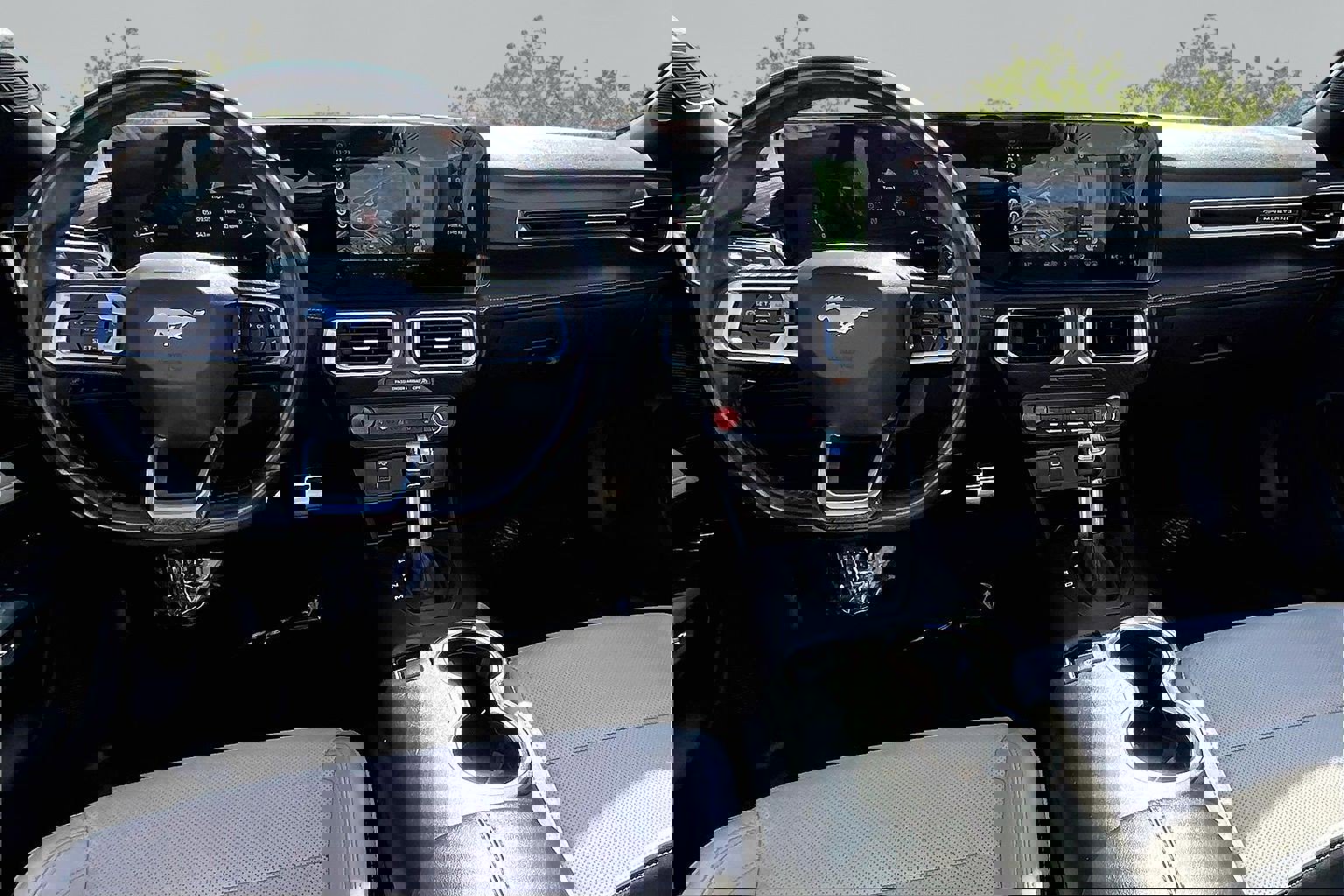 Used 2024 Ford Mustang GT Premium image 14