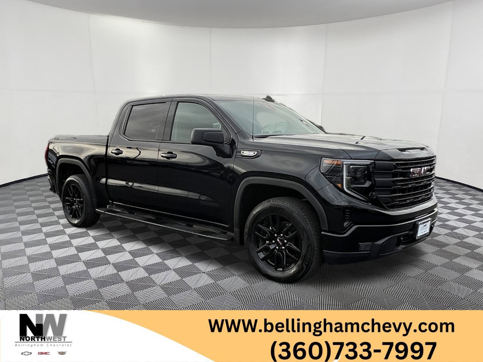 Used 2025 GMC Sierra 1500 Elevation image 1