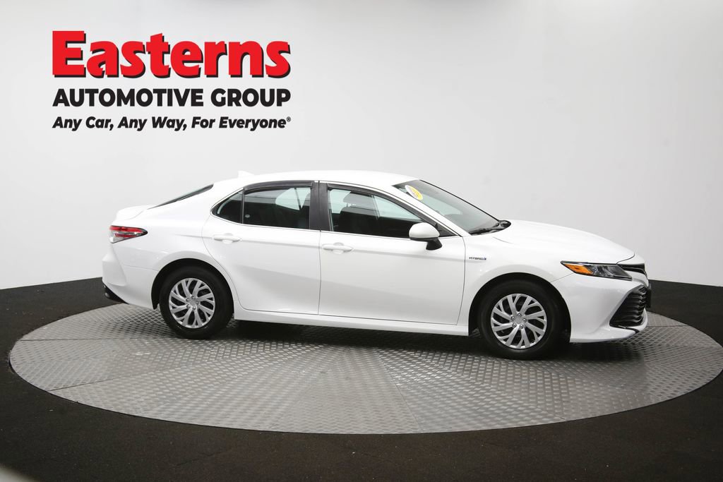 Used 2020 Toyota Camry LE image 47