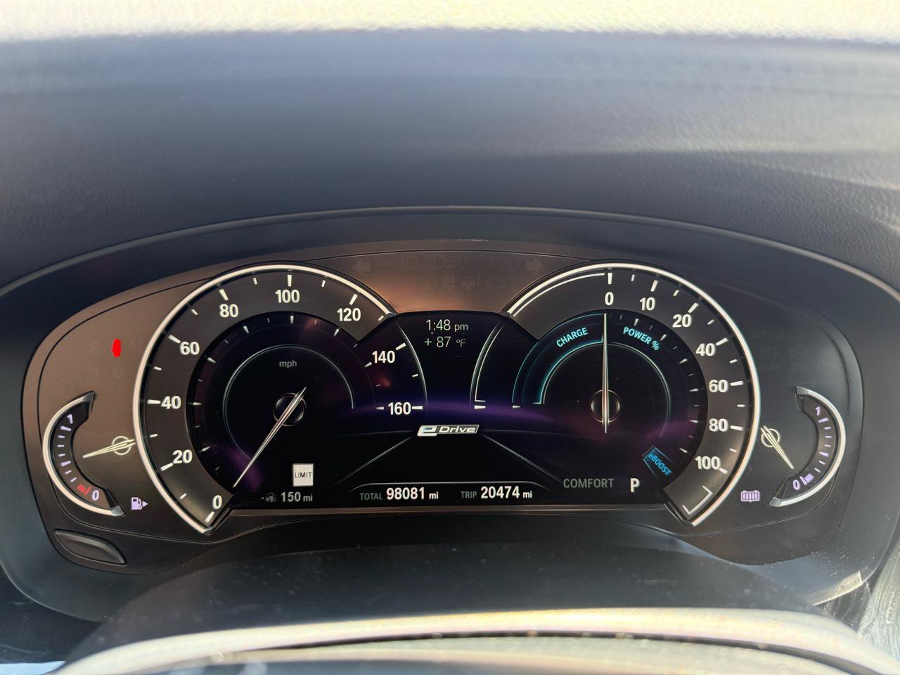 Used 2018 BMW 530e xDrive AWD/4WD image 16