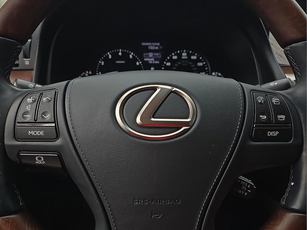 Used 2016 Lexus LS 460 460 w/ Comfort Package image 19