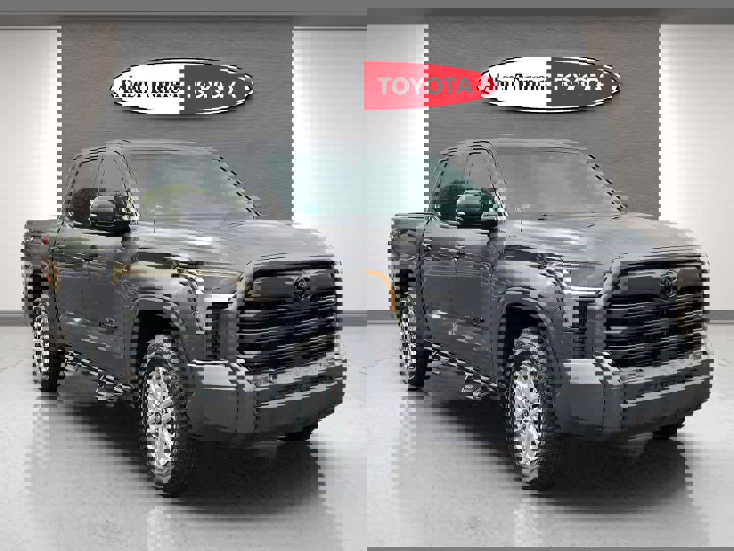 Used 2023 Toyota Tundra SR5 image 1