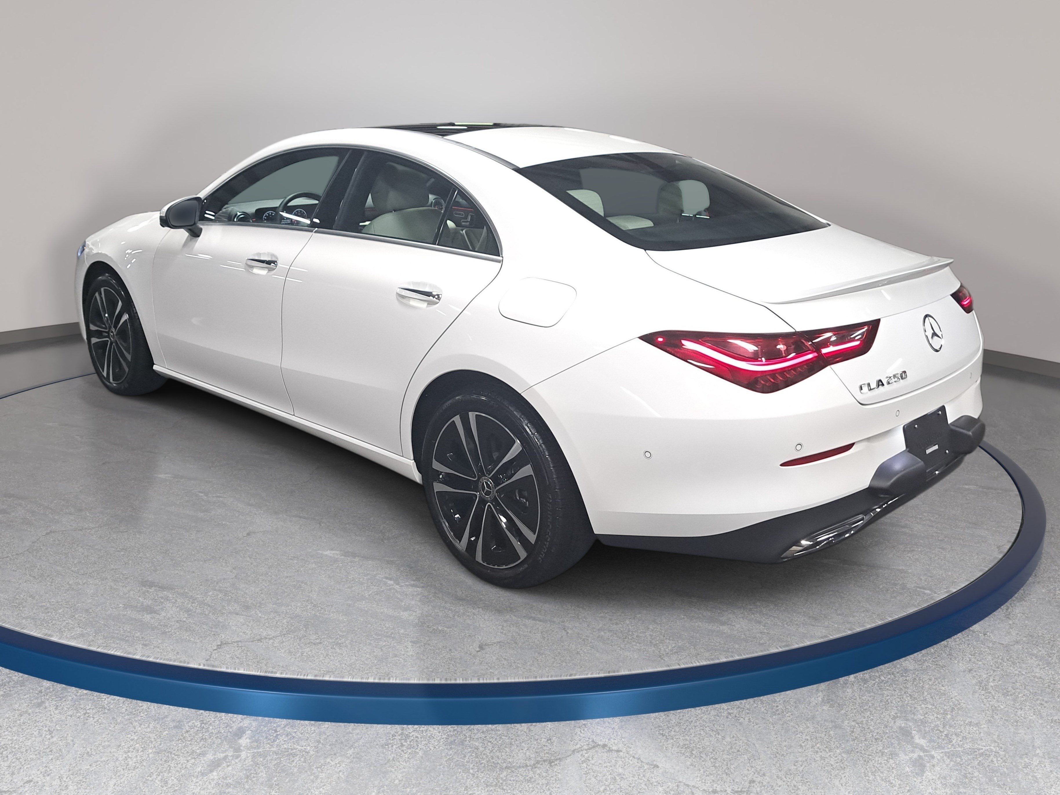 Used 2026 Mercedes-Benz CLA 250 image 8