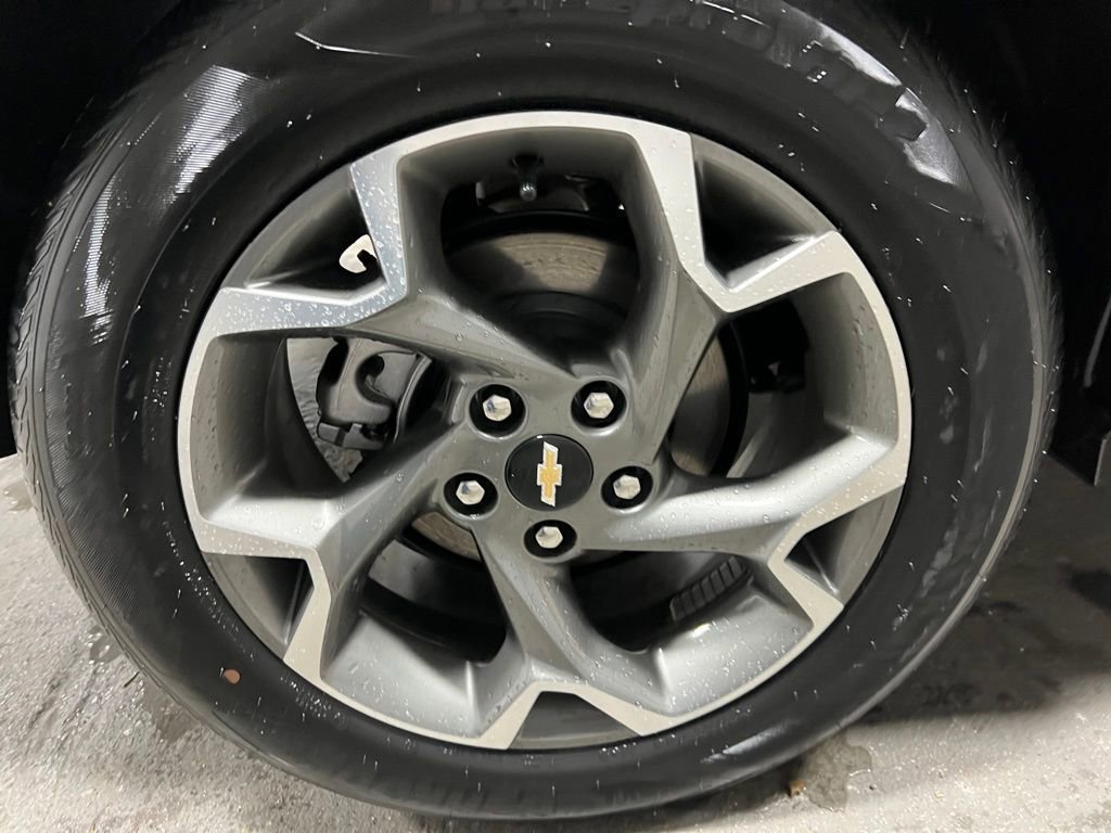 Used 2025 Chevrolet Trax LT image 39