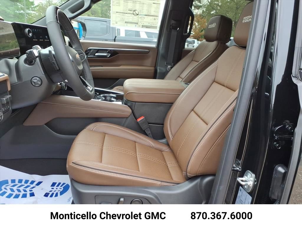 New 2026 Chevrolet Tahoe High Country AWD/4WD image 18