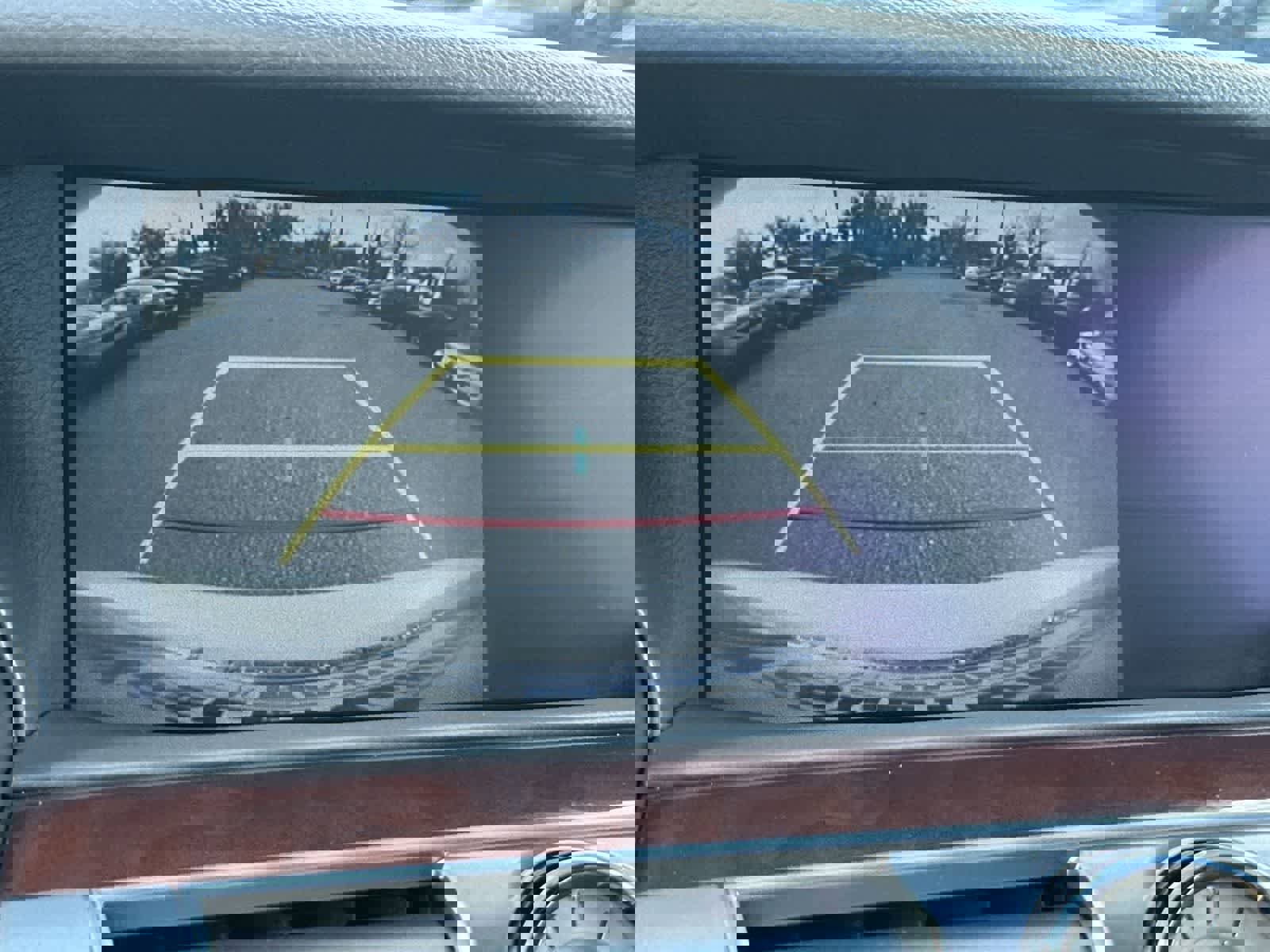 Used 2016 Lexus LS 460 w/ Comfort Package image 20