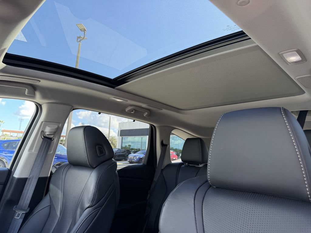 New 2026 Acura MDX w/ Technology Package FWD image 18