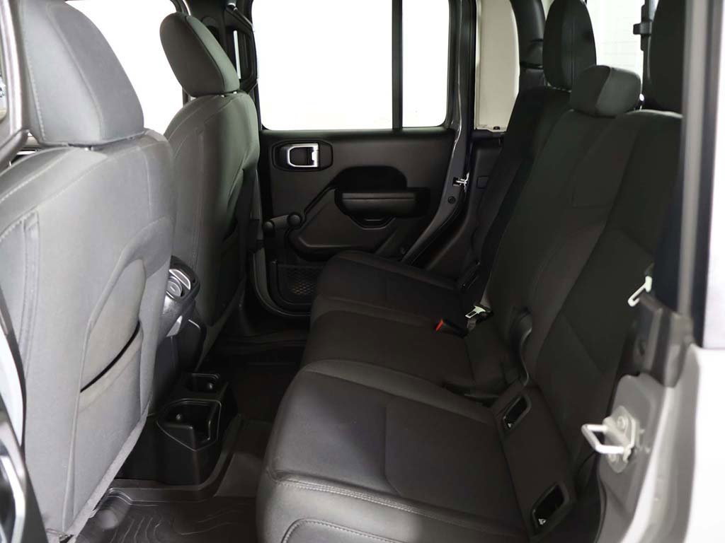 Used 2022 Jeep Gladiator Sport image 30