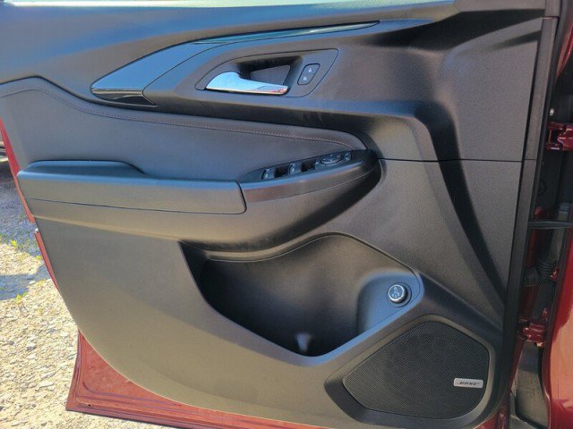 Used 2023 Chevrolet TrailBlazer RS w/ Sun and Liftgate Package FWD image 13