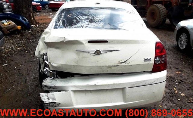 Used 2009 Chrysler 300 Touring RWD image 5