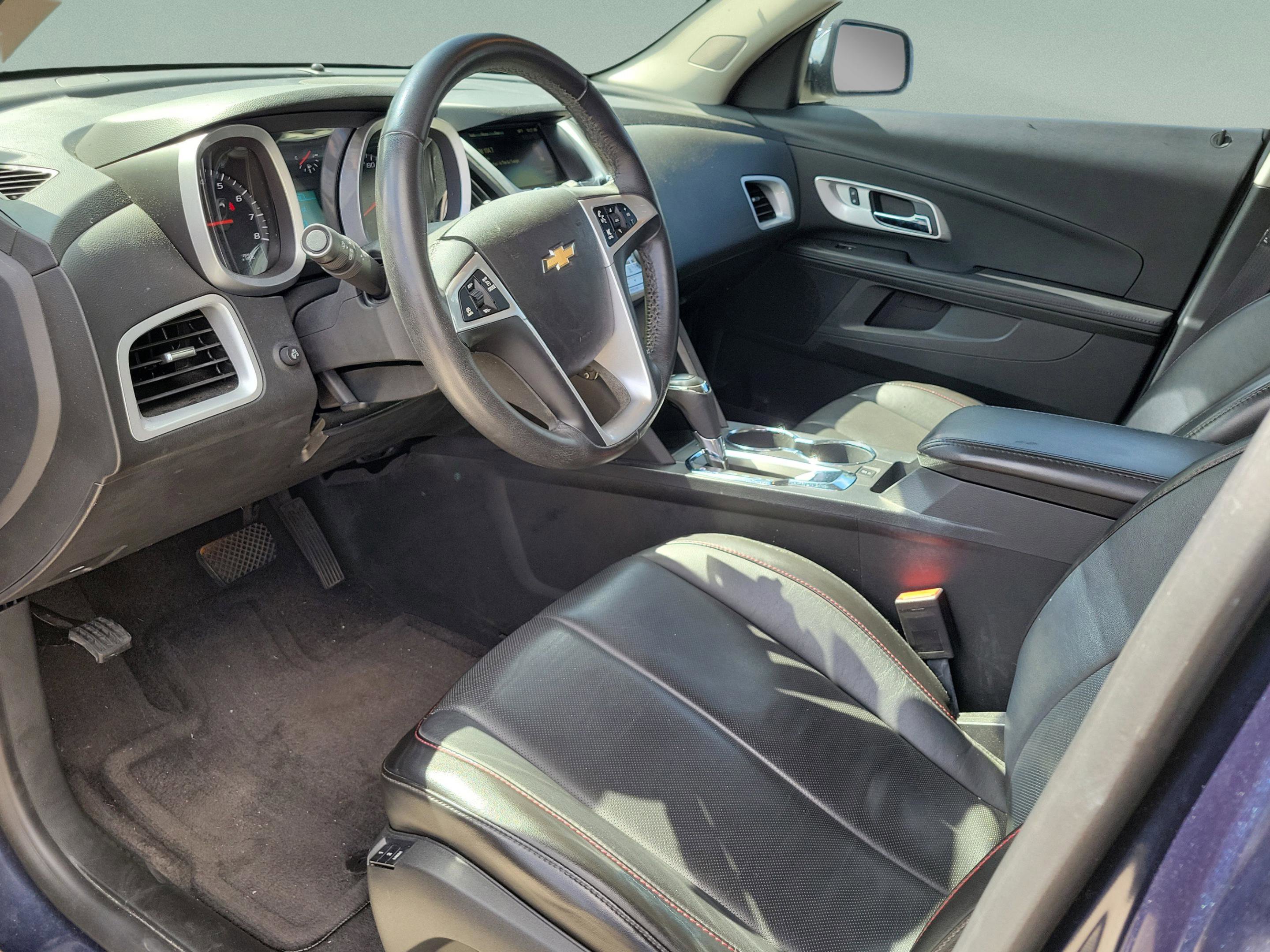 Used 2016 Chevrolet Equinox LTZ w/ Enhanced Convenience Package FWD image 15