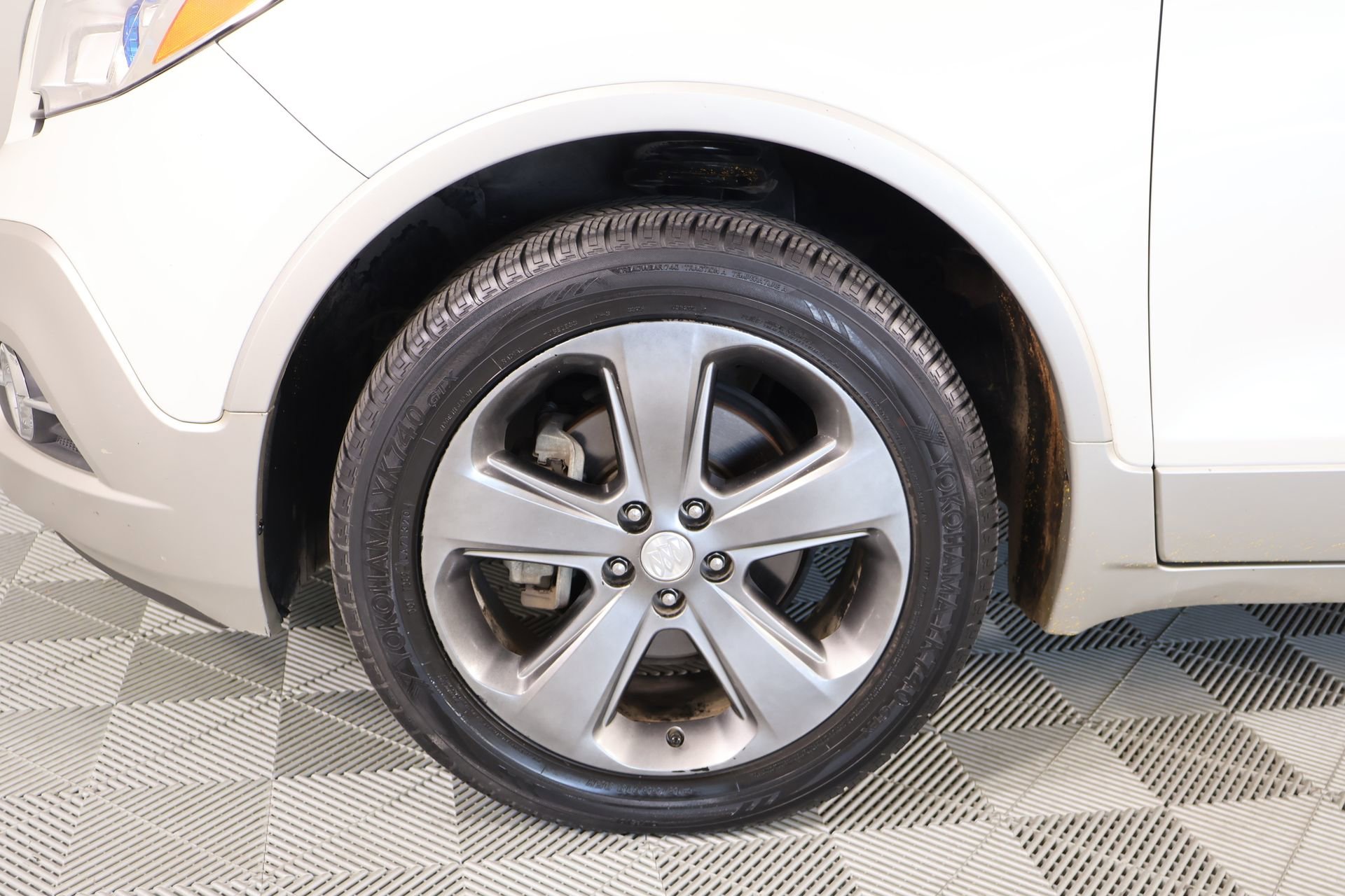 Used 2014 Buick Encore Premium AWD/4WD image 18