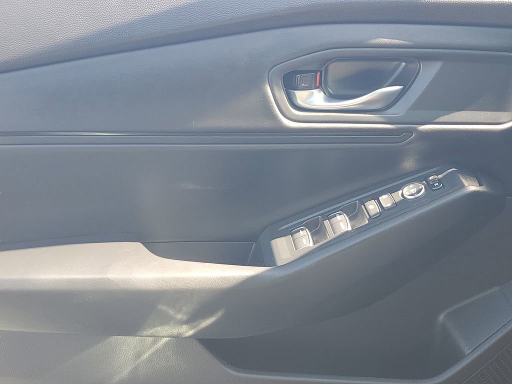 Used 2025 Honda Accord SE image 32