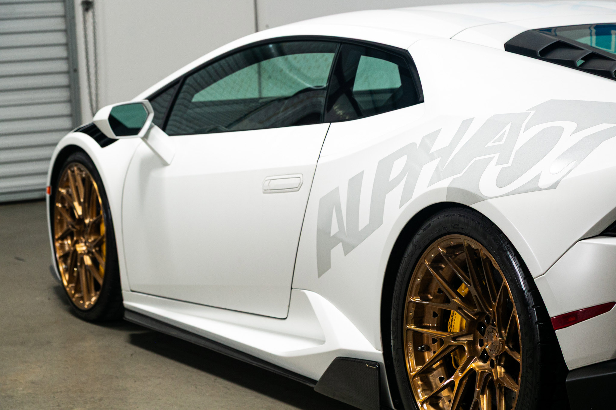 Used 2015 Lamborghini Huracan LP 610-4 image 27