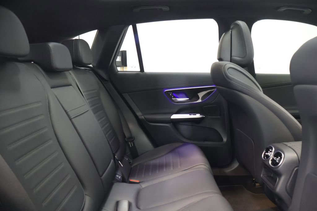 Certified 2025 Mercedes-Benz GLC 300 4MATIC image 24