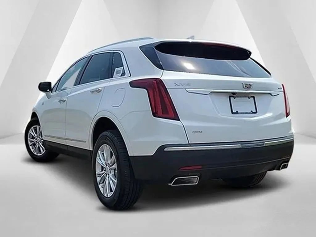 New 2024 Cadillac XT5 Luxury image 6