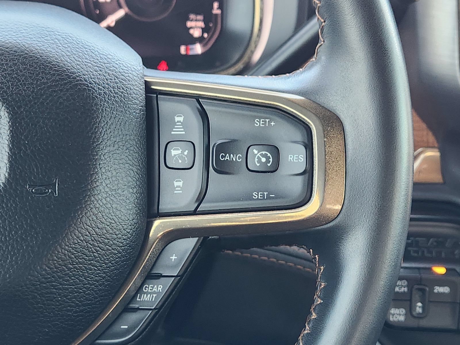 Used 2024 RAM 3500 Limited w/ Safety Group AWD/4WD image 30