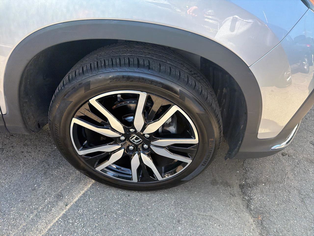 Used 2022 Honda Pilot Touring image 4