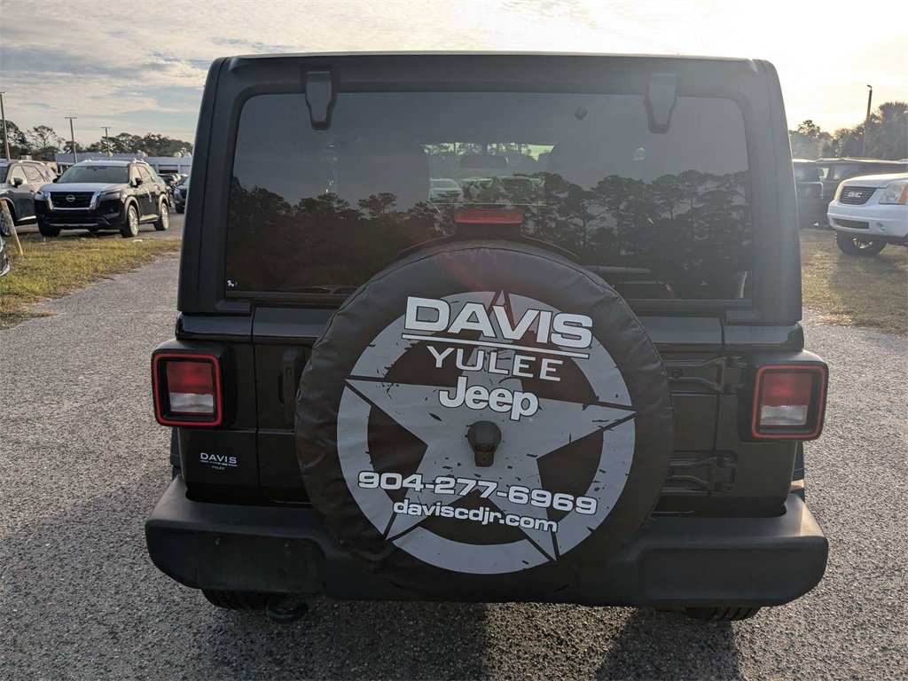 Used 2023 Jeep Wrangler Sport S image 5