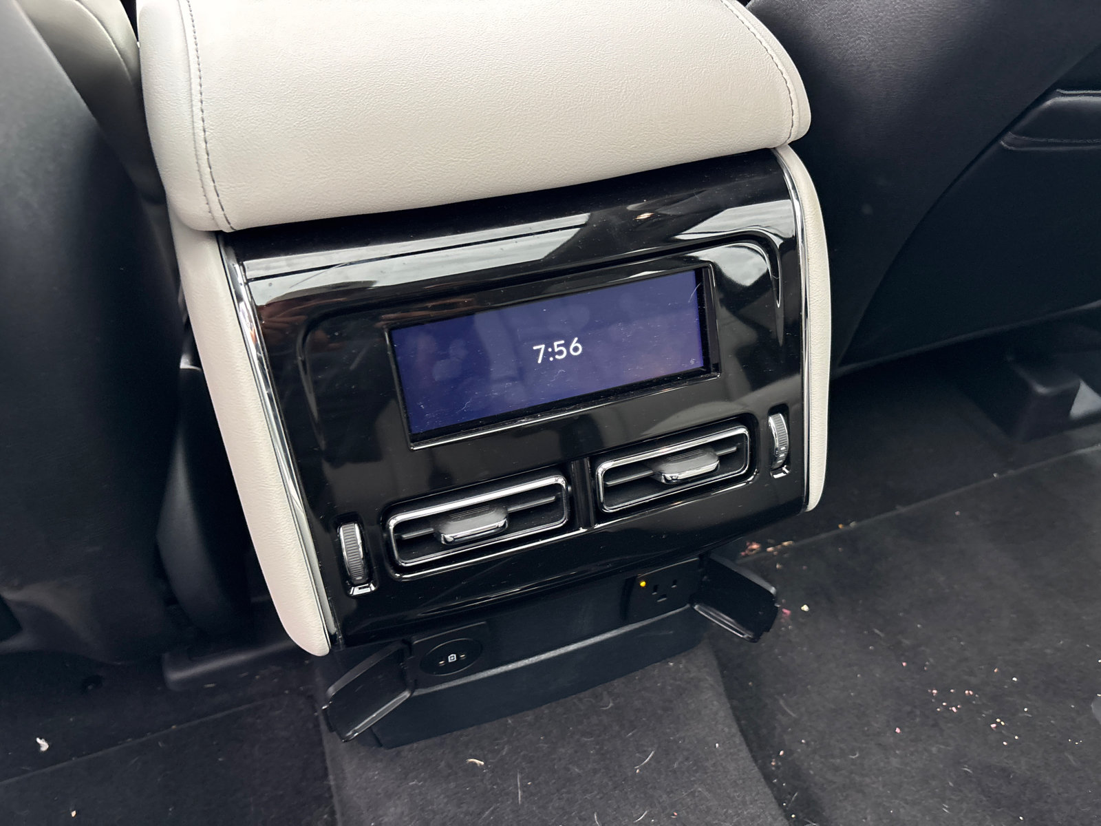 New 2026 Lincoln Aviator Reserve AWD/4WD image 32