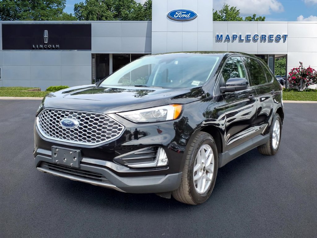 Certified 2024 Ford Edge SEL w/ Convenience Package AWD/4WD image 2