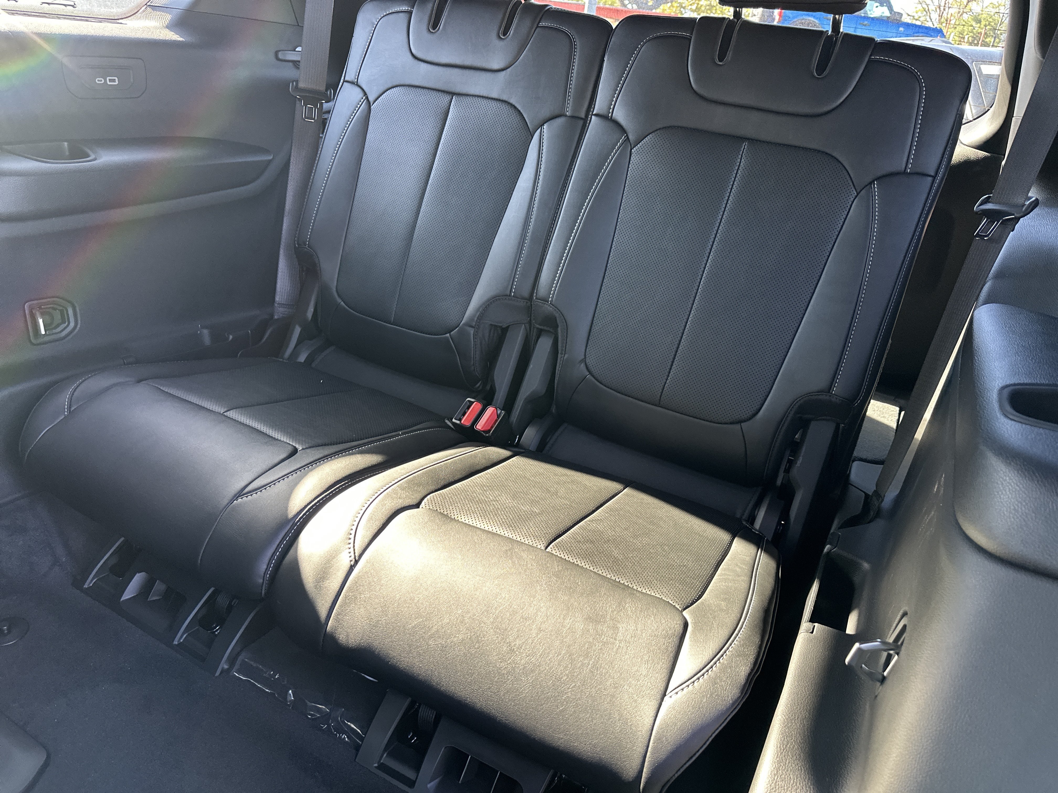 New 2027 Jeep Grand Cherokee L Limited AWD/4WD image 27